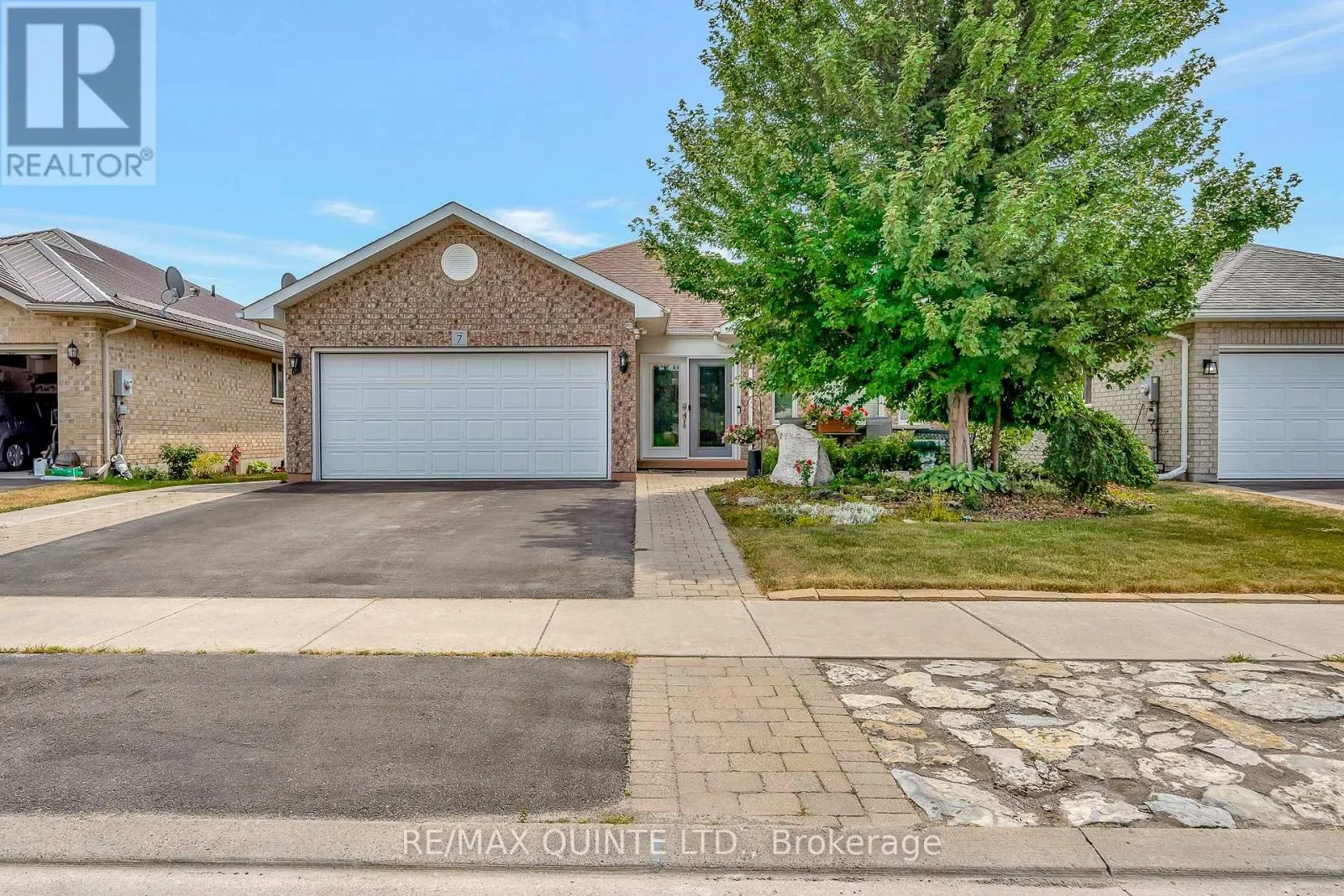 7 CHESTNUT DRIVE