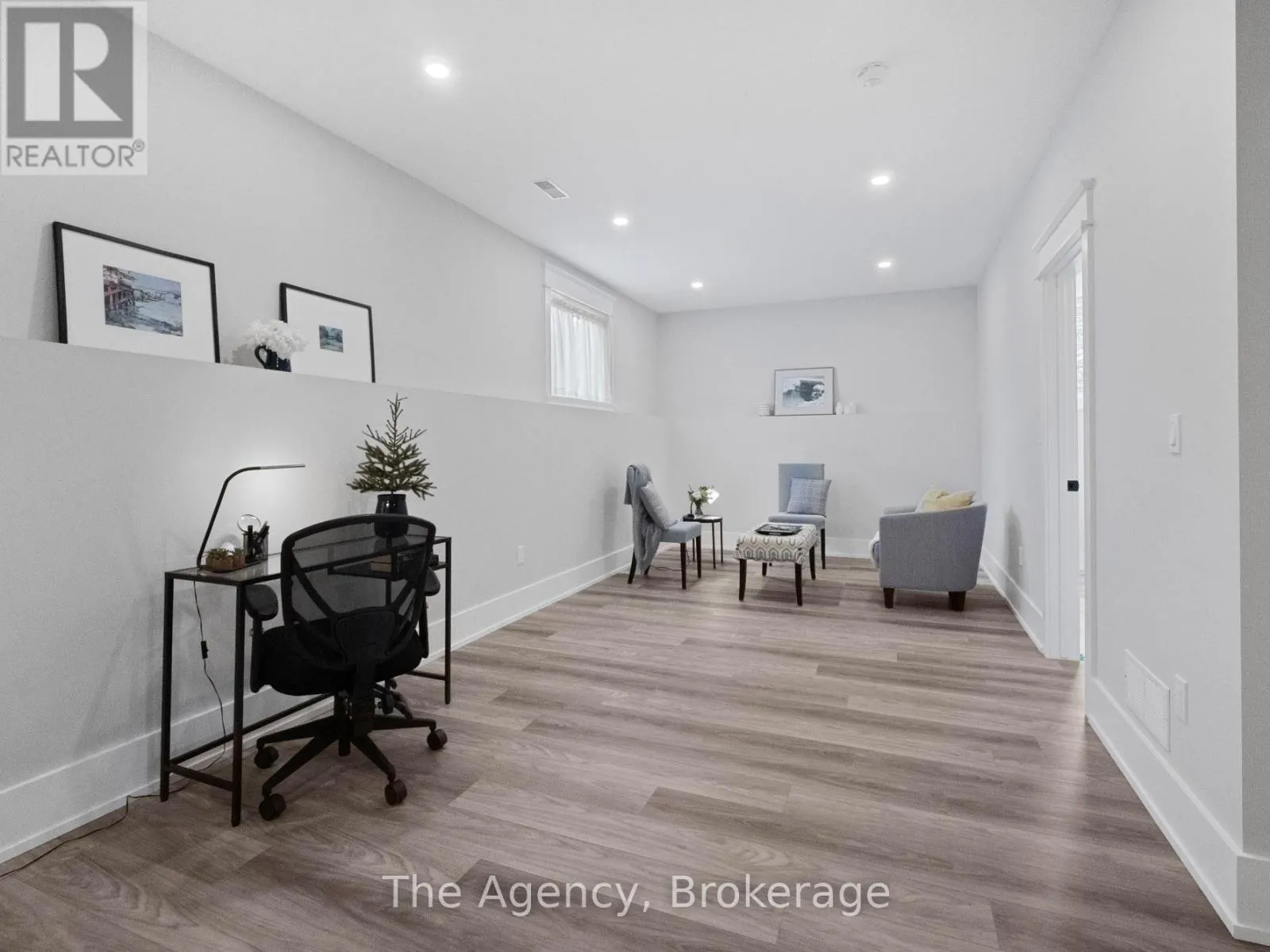 40 TOPHAM BOULEVARD