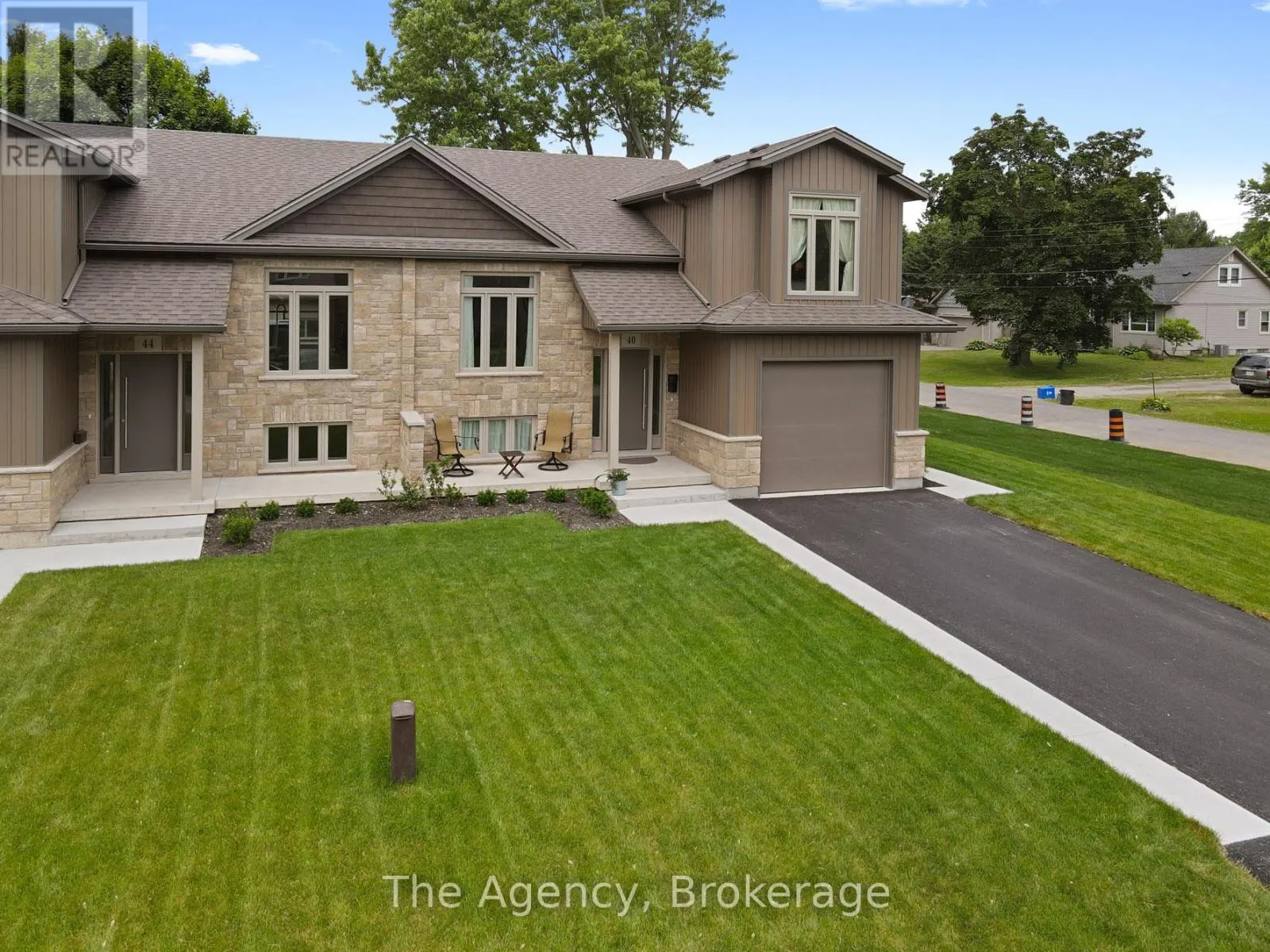 40 TOPHAM BOULEVARD