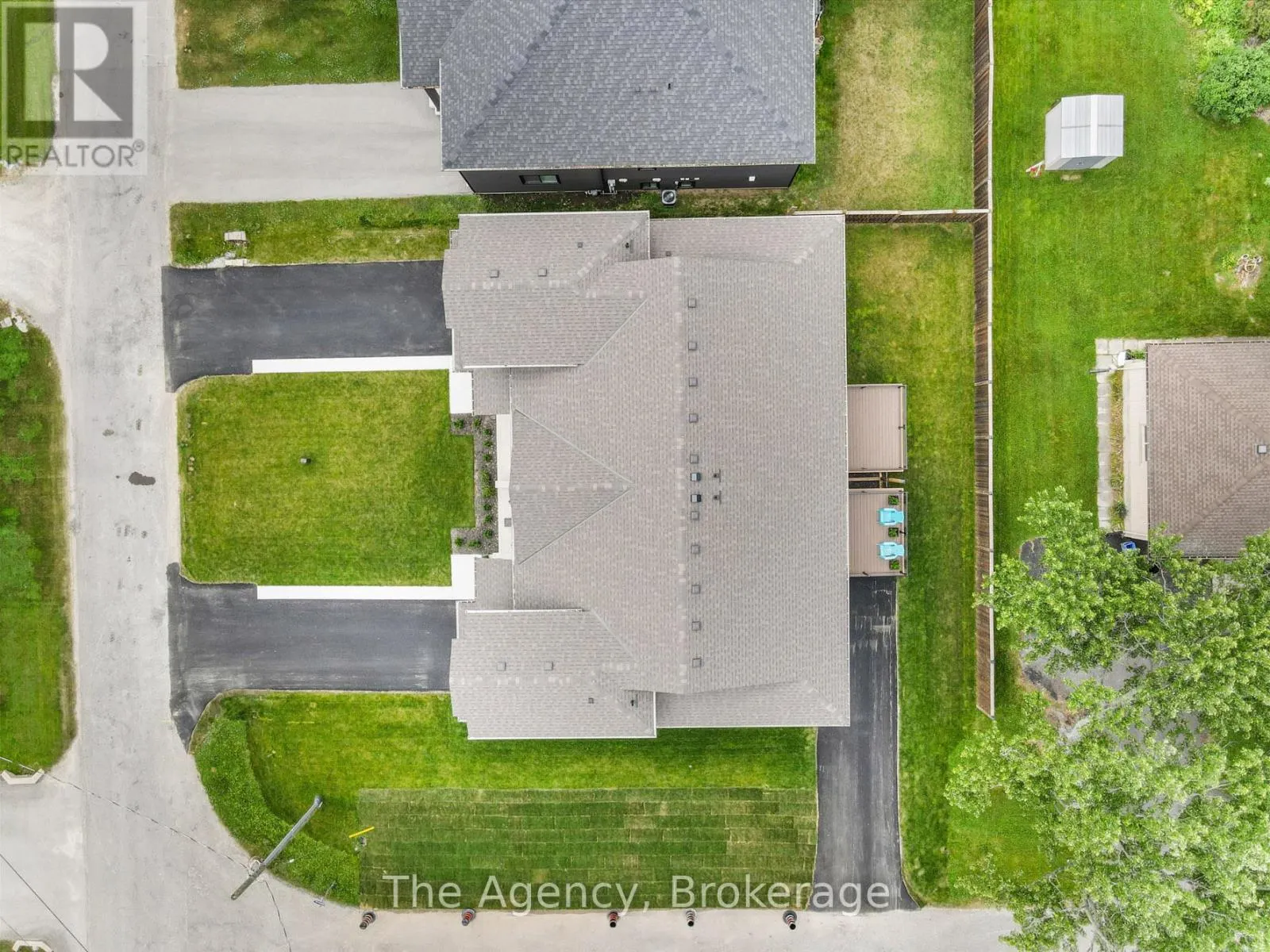 40 TOPHAM BOULEVARD