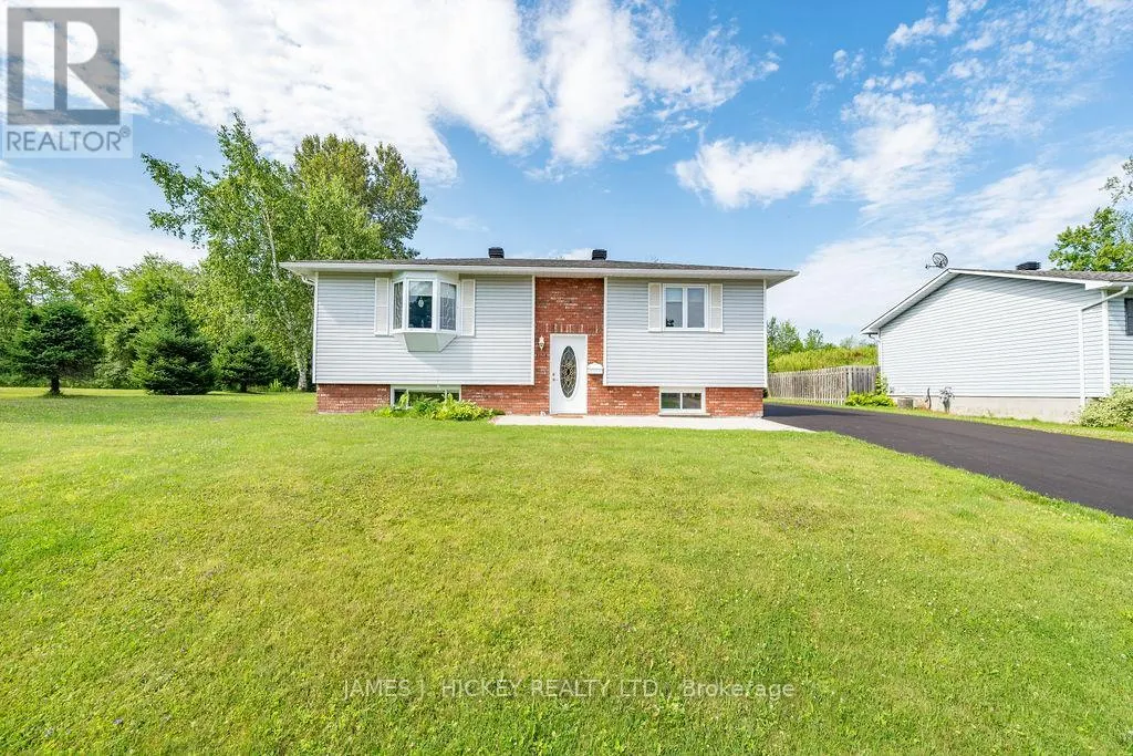 1108 BOUNDARY ROAD
