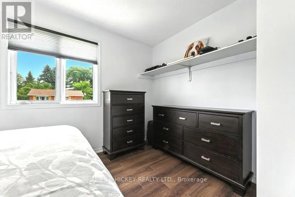 1108 BOUNDARY ROAD