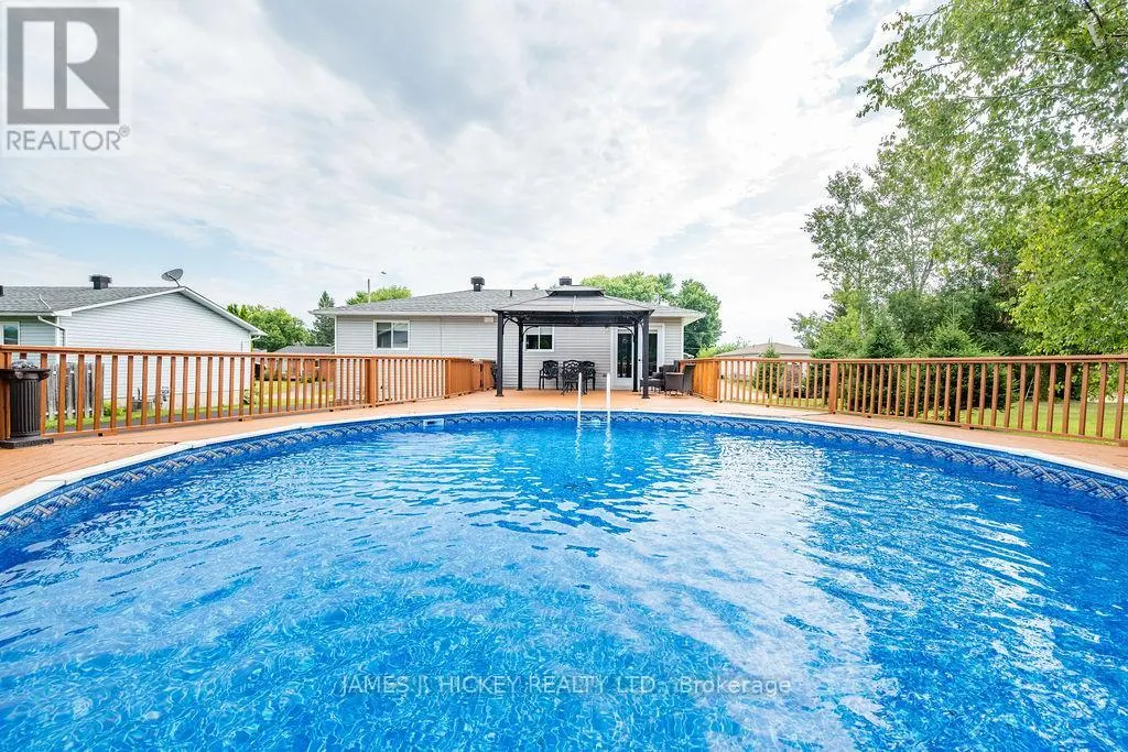 1108 BOUNDARY ROAD