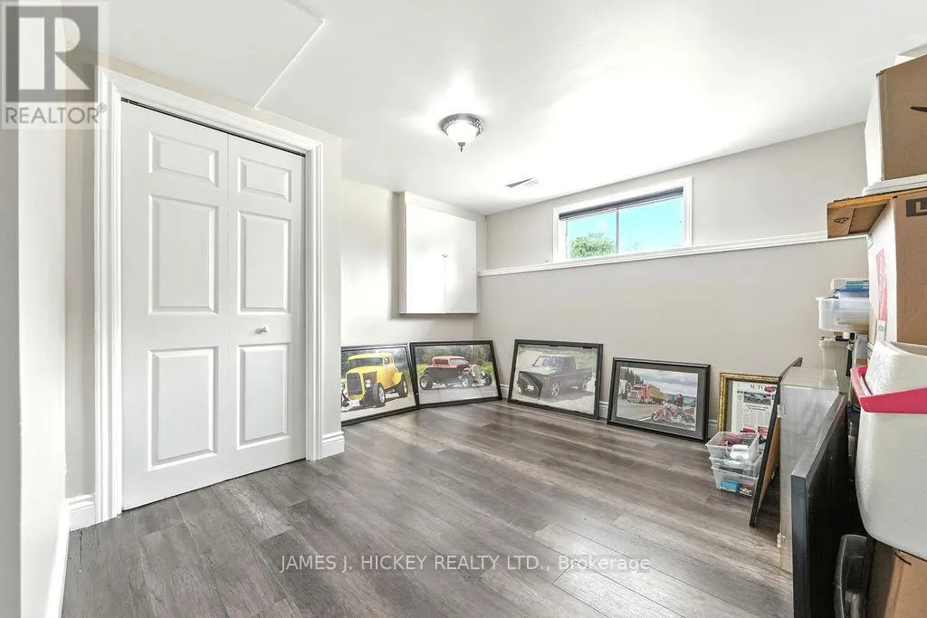1108 BOUNDARY ROAD