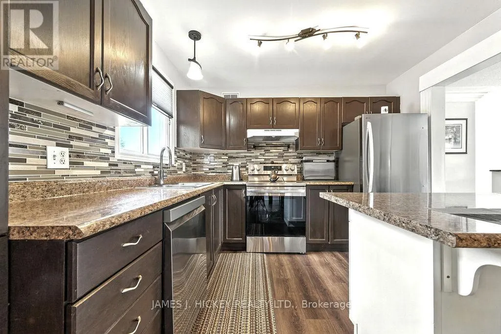 1108 BOUNDARY ROAD