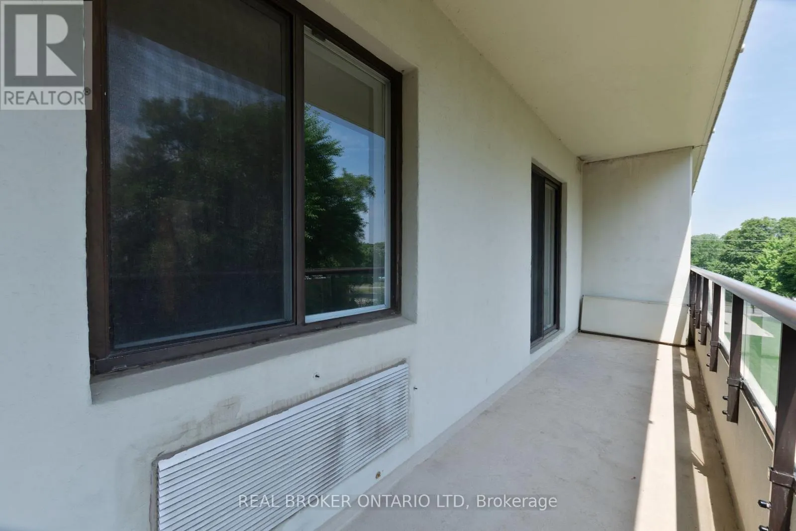 310 - 1180 COMMISSIONERS ROAD W, #310