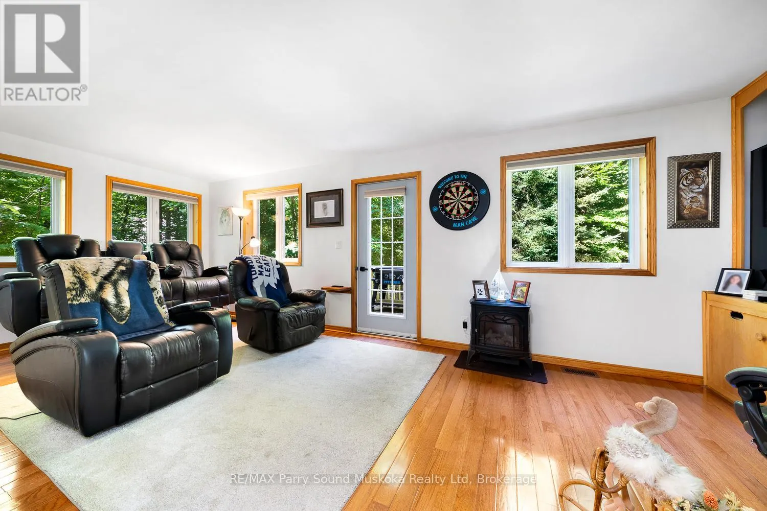 113 BAYVIEW DRIVE
