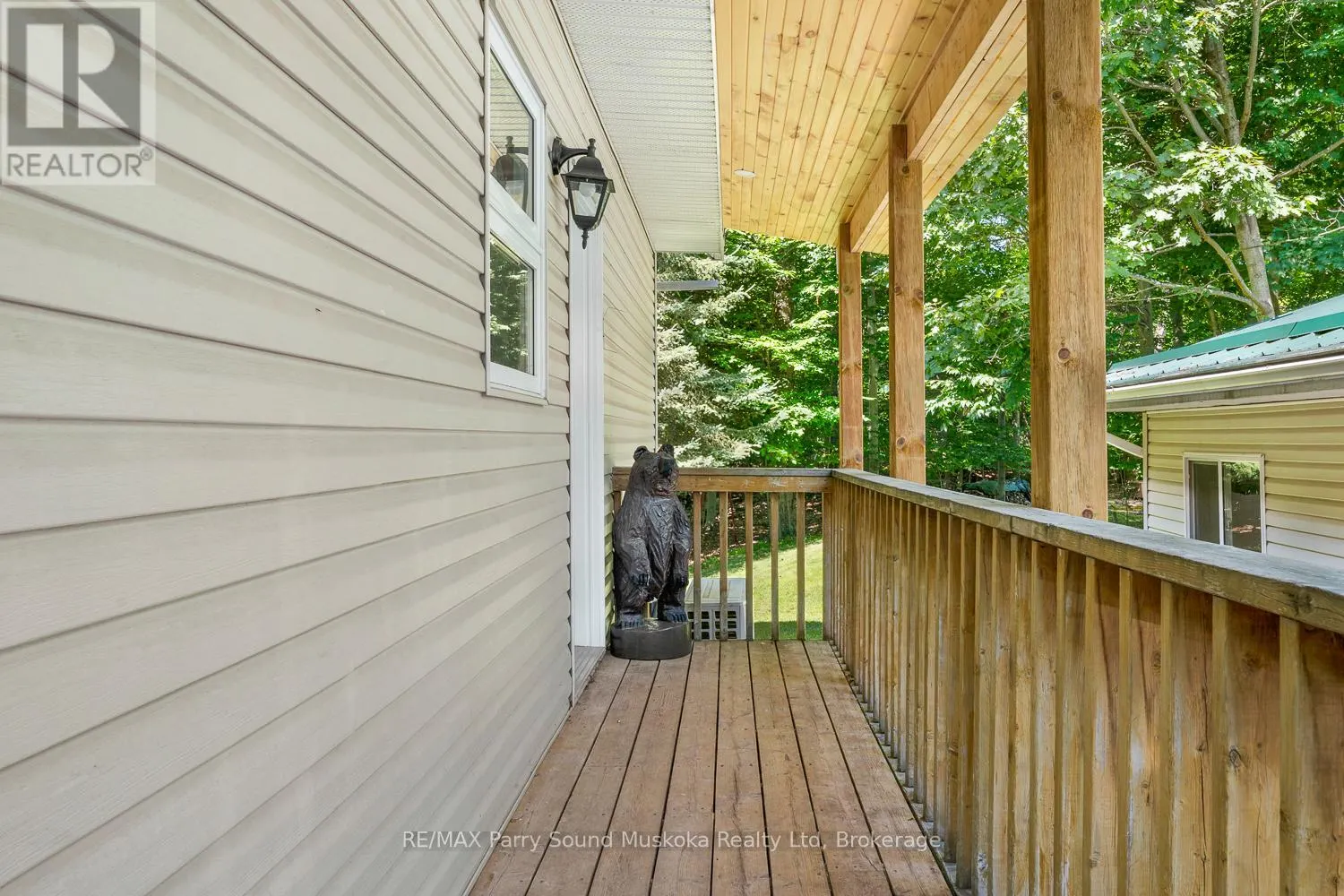 113 BAYVIEW DRIVE