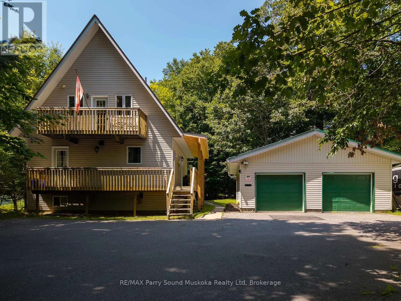 113 BAYVIEW DRIVE