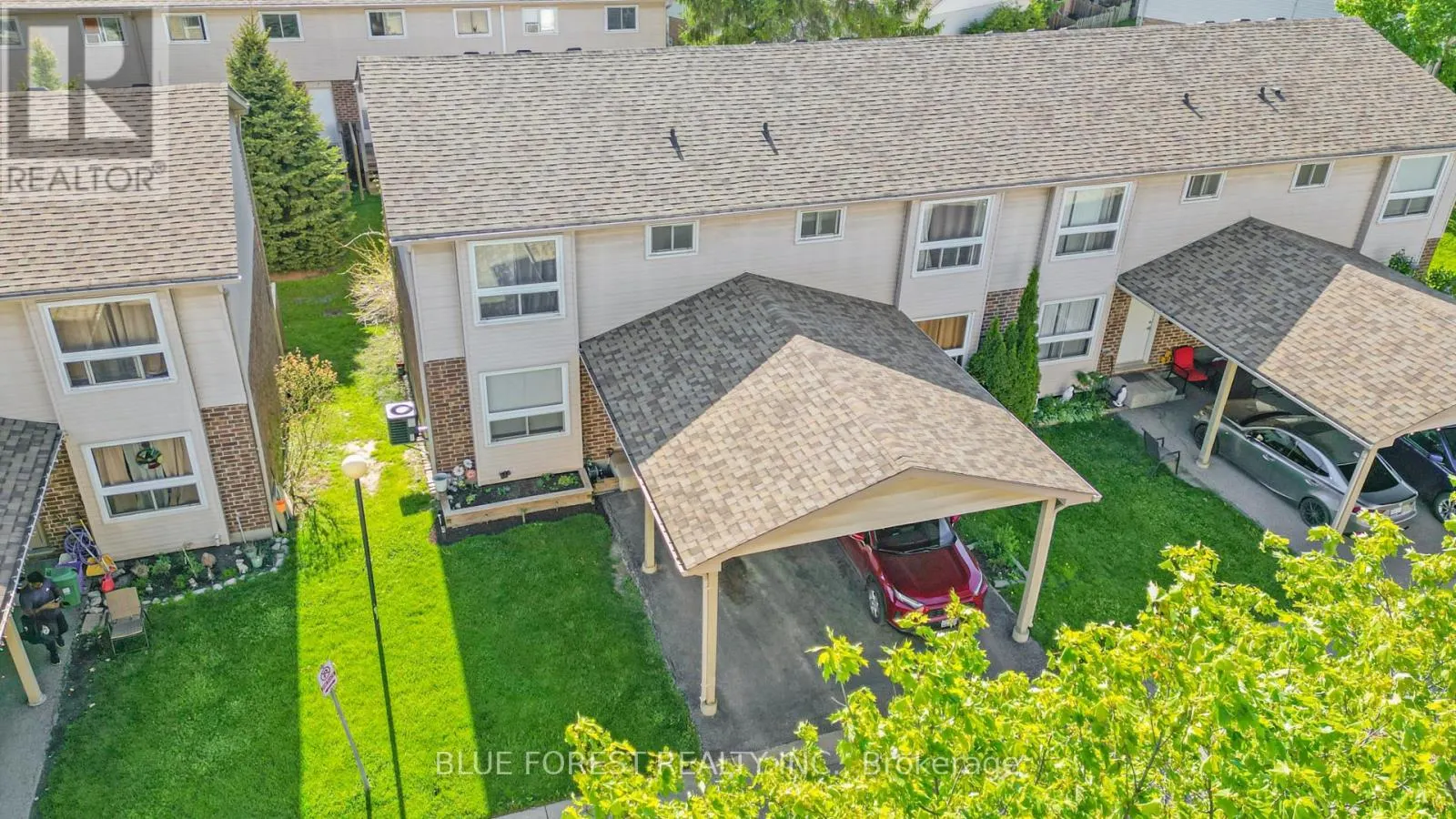 15 - 450 POND MILLS ROAD, #15