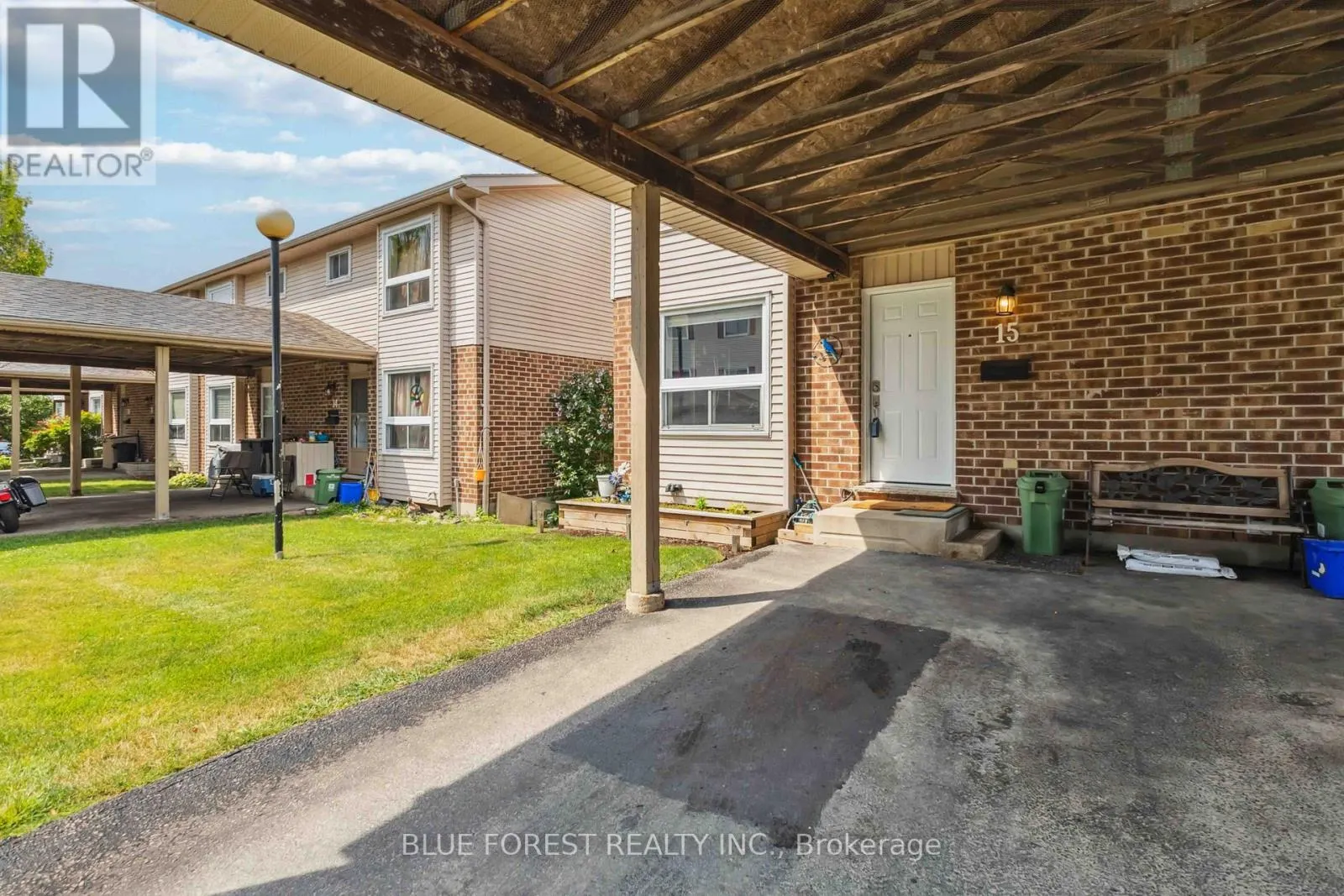 15 - 450 POND MILLS ROAD, #15