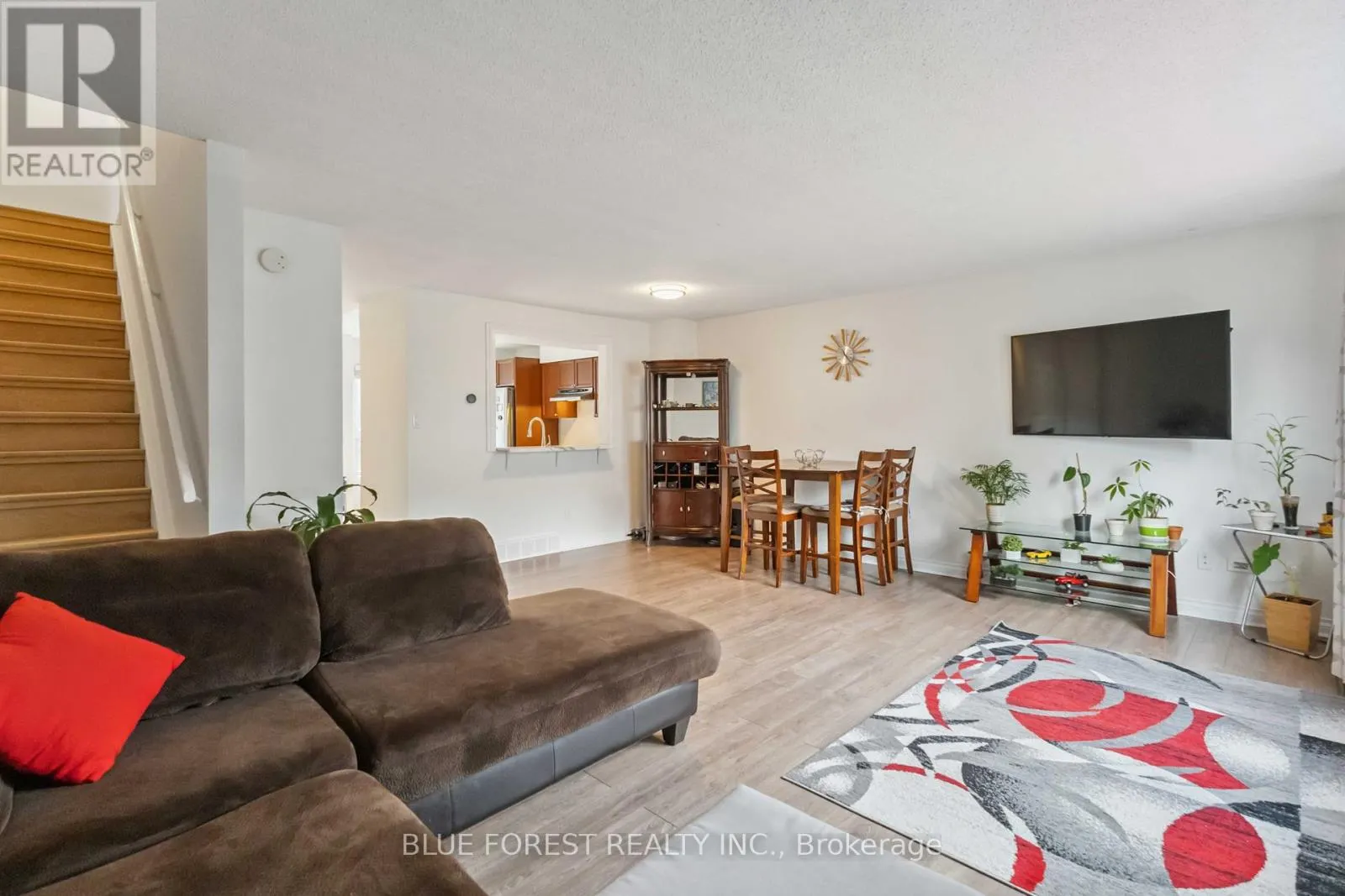 15 - 450 POND MILLS ROAD, #15