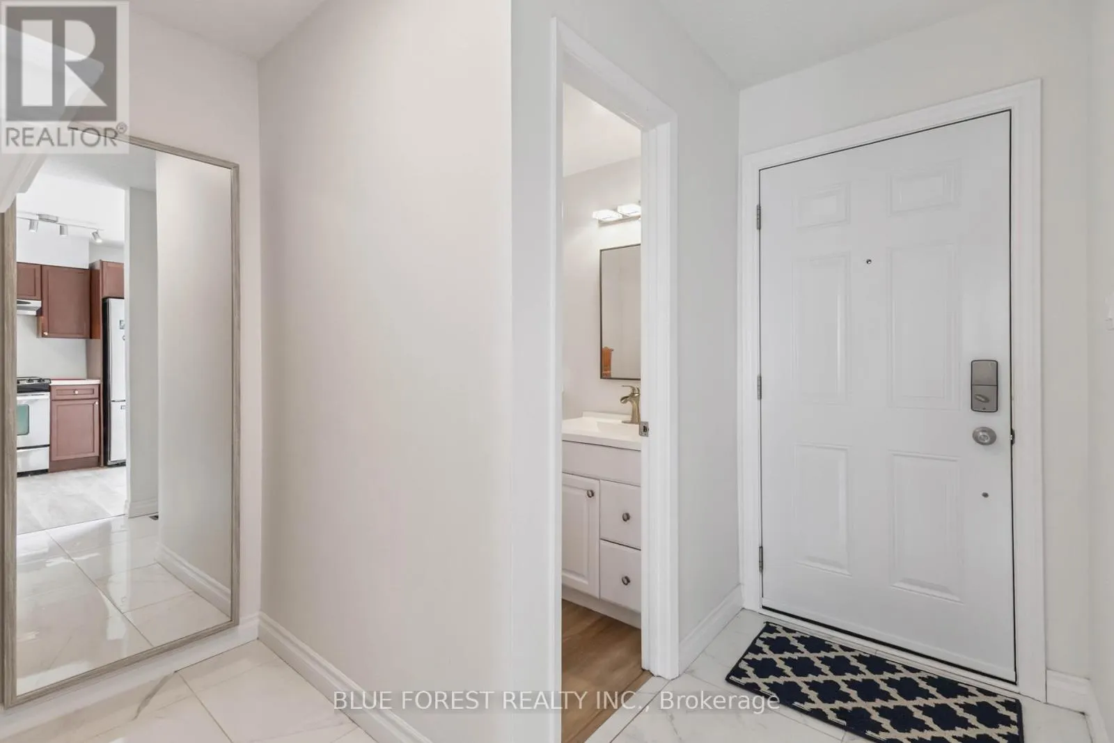 15 - 450 POND MILLS ROAD, #15