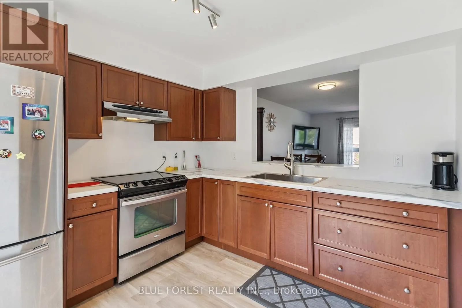 15 - 450 POND MILLS ROAD, #15