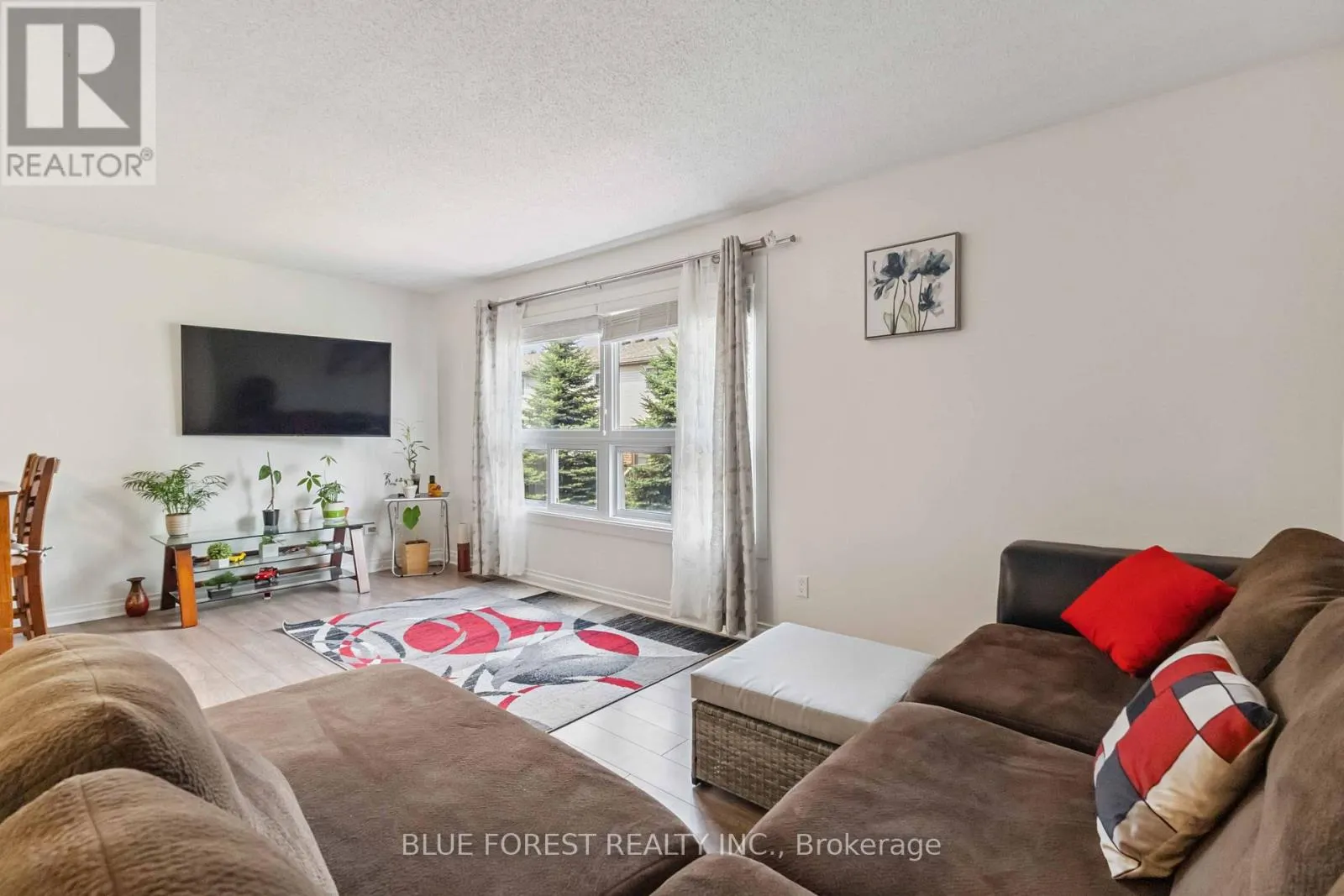 15 - 450 POND MILLS ROAD, #15