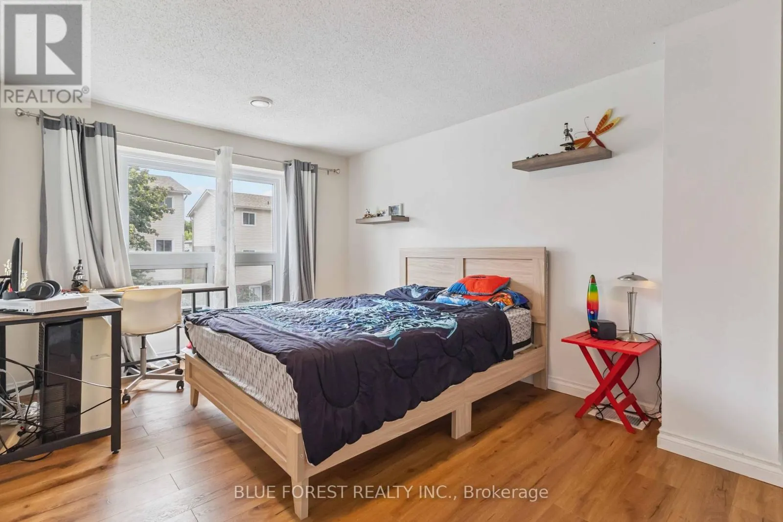 15 - 450 POND MILLS ROAD, #15