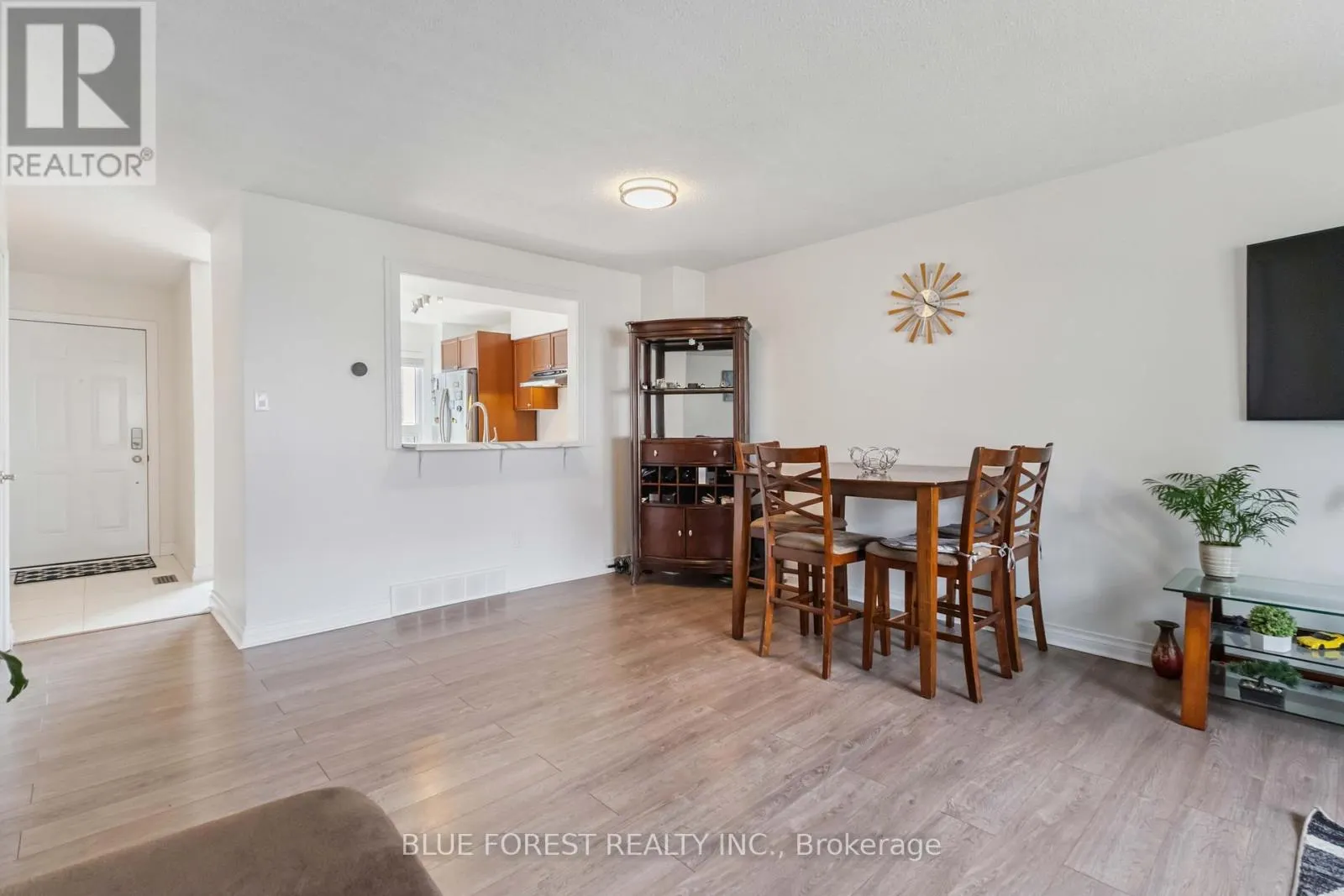 15 - 450 POND MILLS ROAD, #15