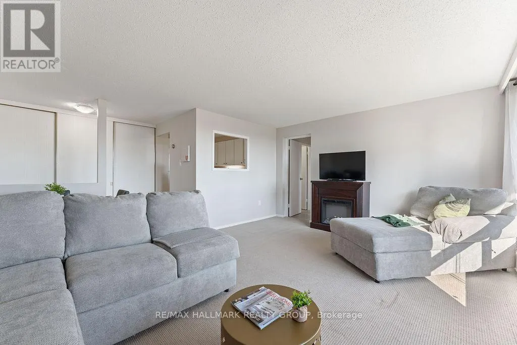 312 - 3100 CARLING AVENUE