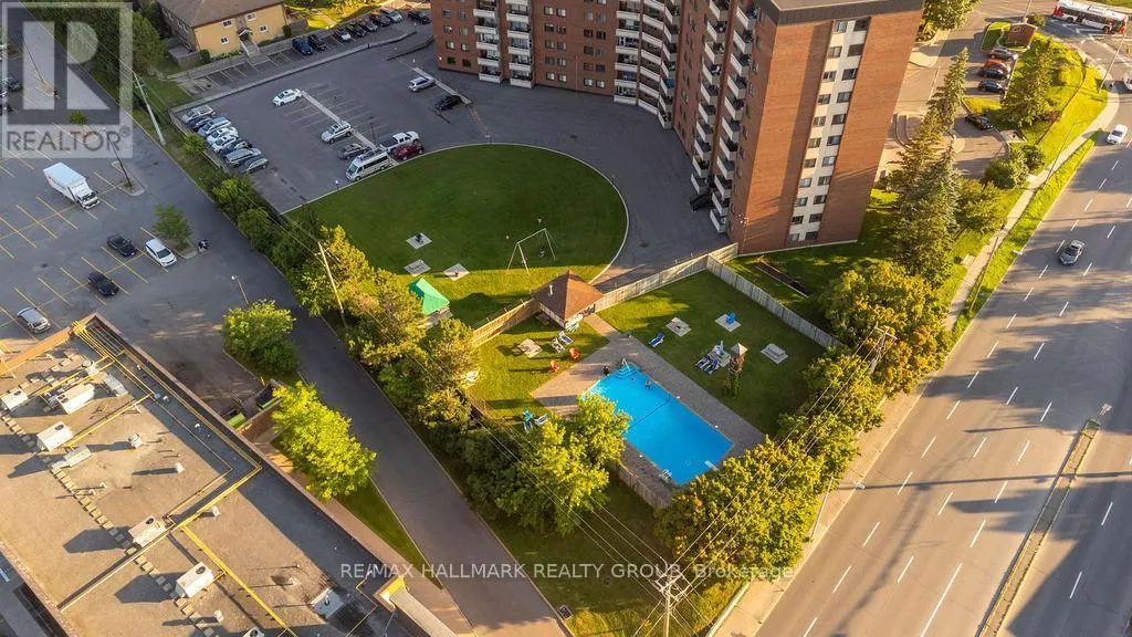 312 - 3100 CARLING AVENUE