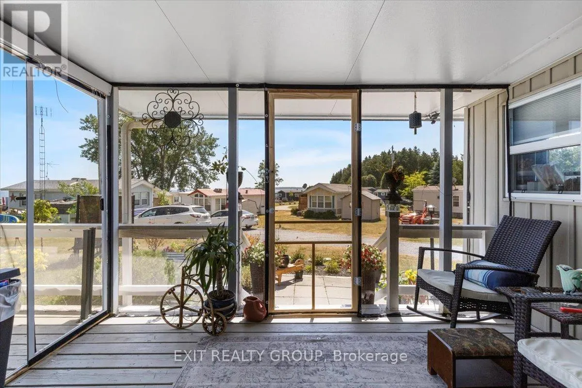 1 - 116 CEDARDALE ROAD, #1