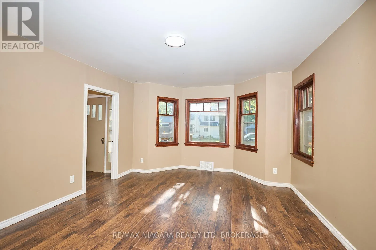 207 SOUTH MILL STREET
