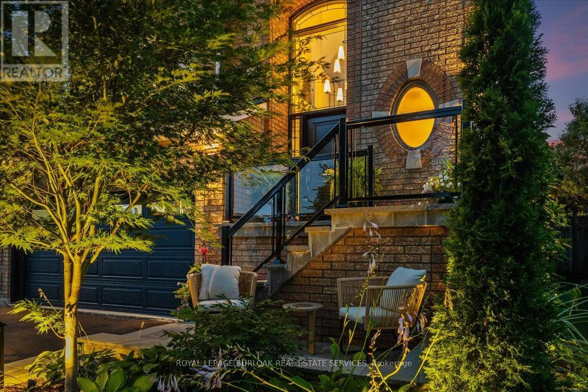 61 NISKA DRIVE