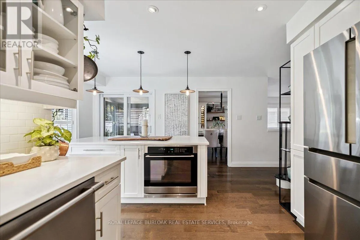 61 NISKA DRIVE