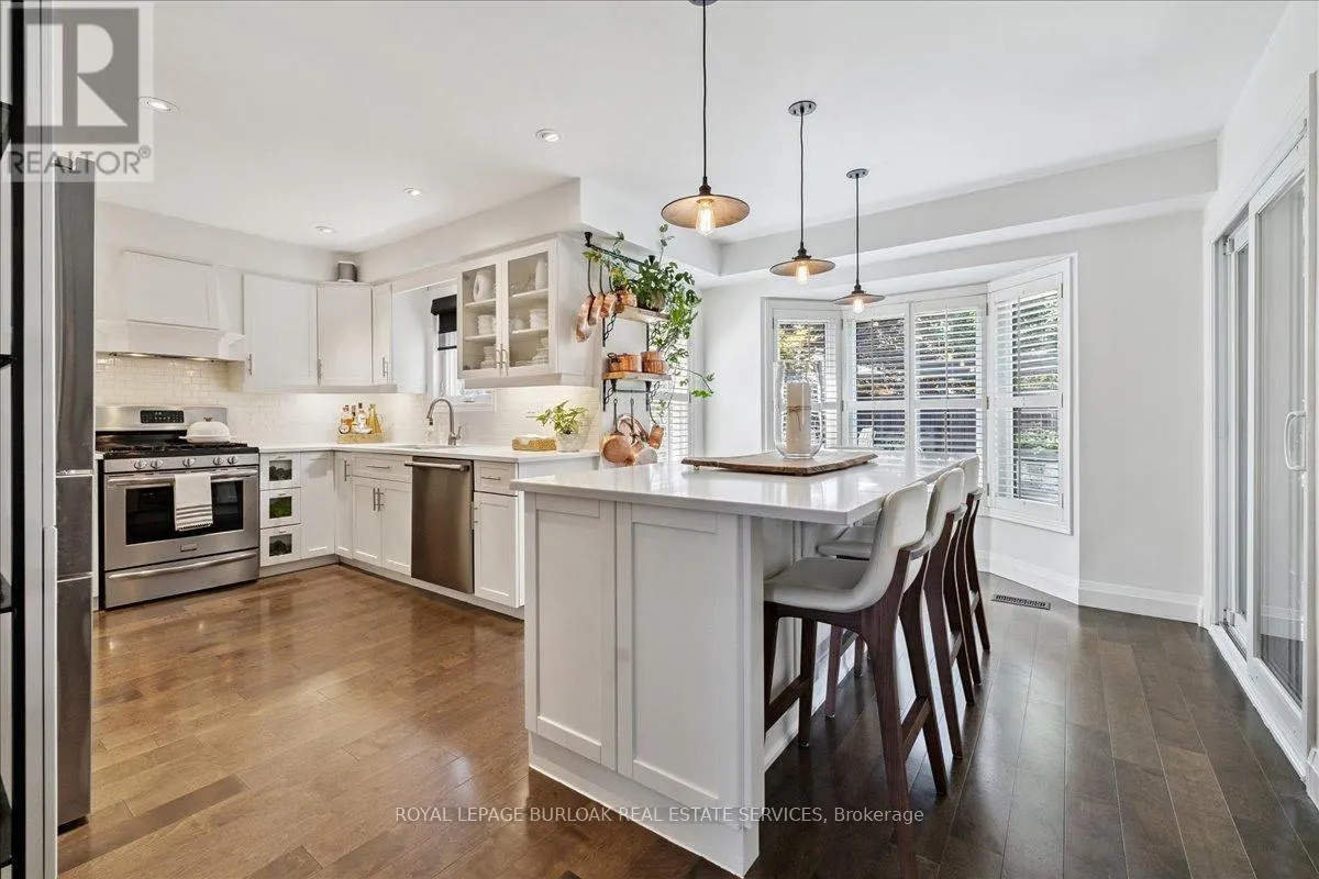 61 NISKA DRIVE