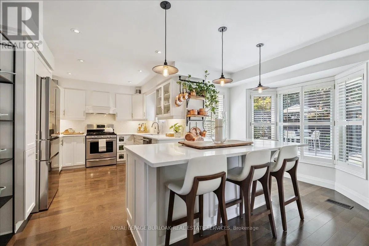 61 NISKA DRIVE