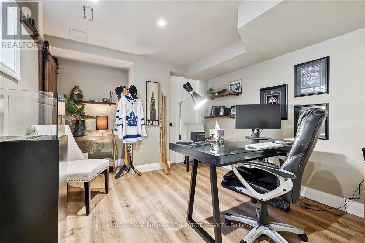 61 NISKA DRIVE