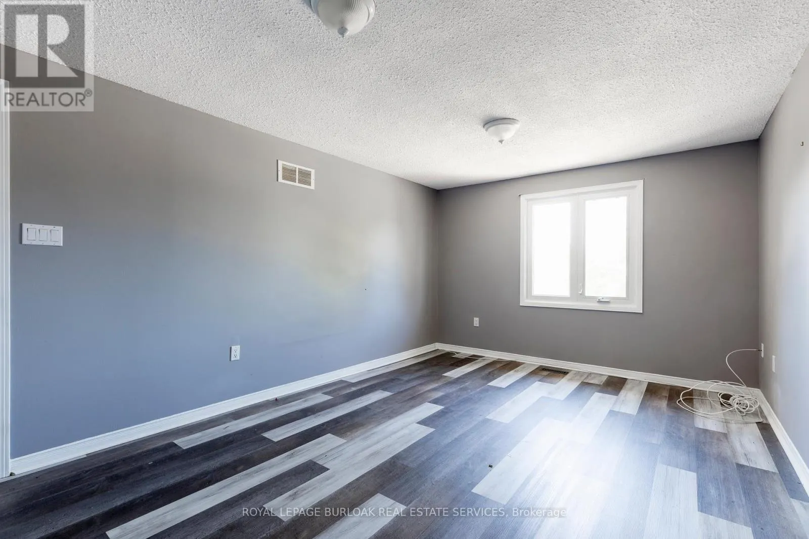 128 BRIAN BOULEVARD