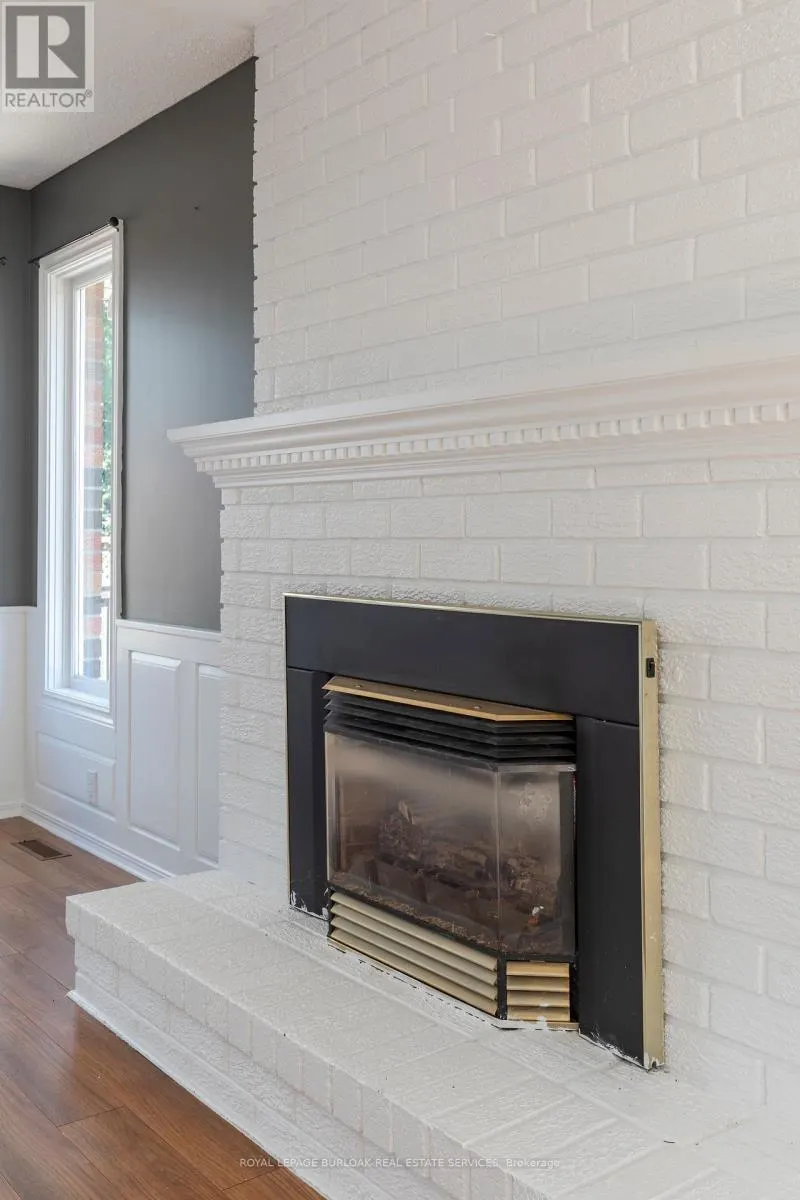 128 BRIAN BOULEVARD