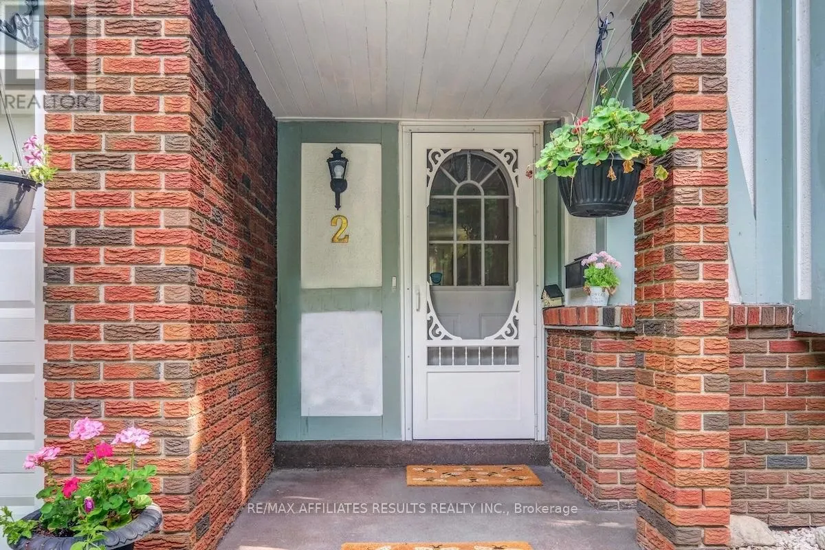 2 WEDGEWOOD CRESCENT