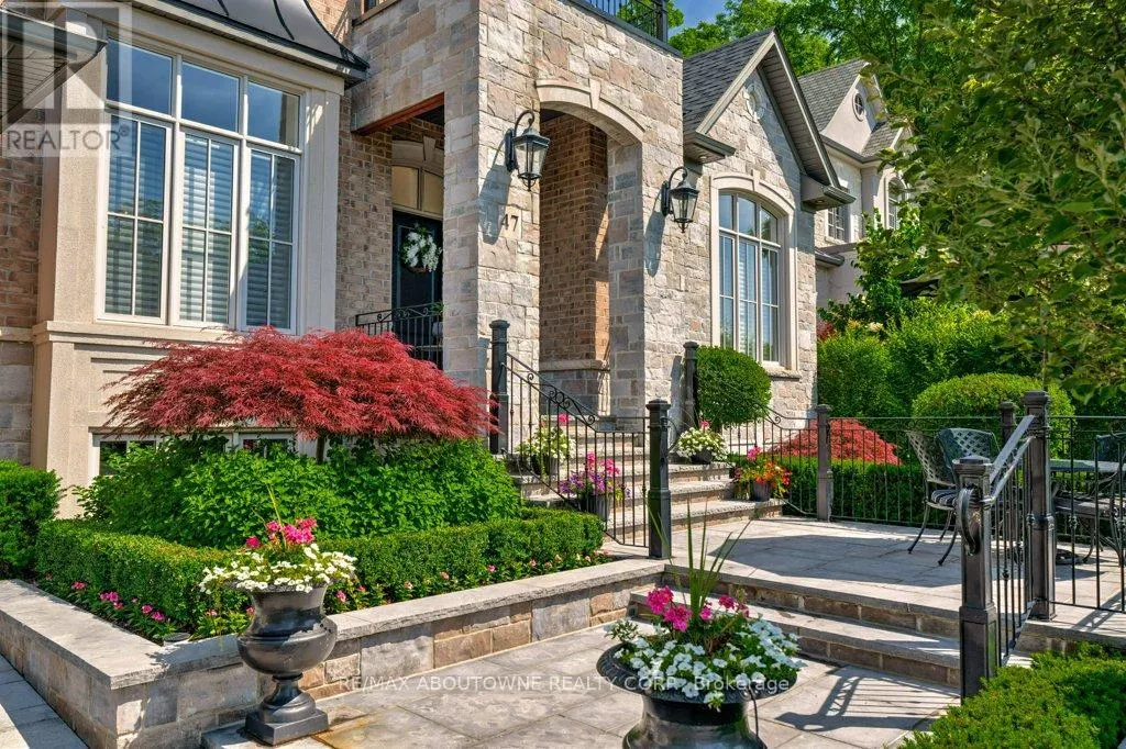 47 LEGACY LANE