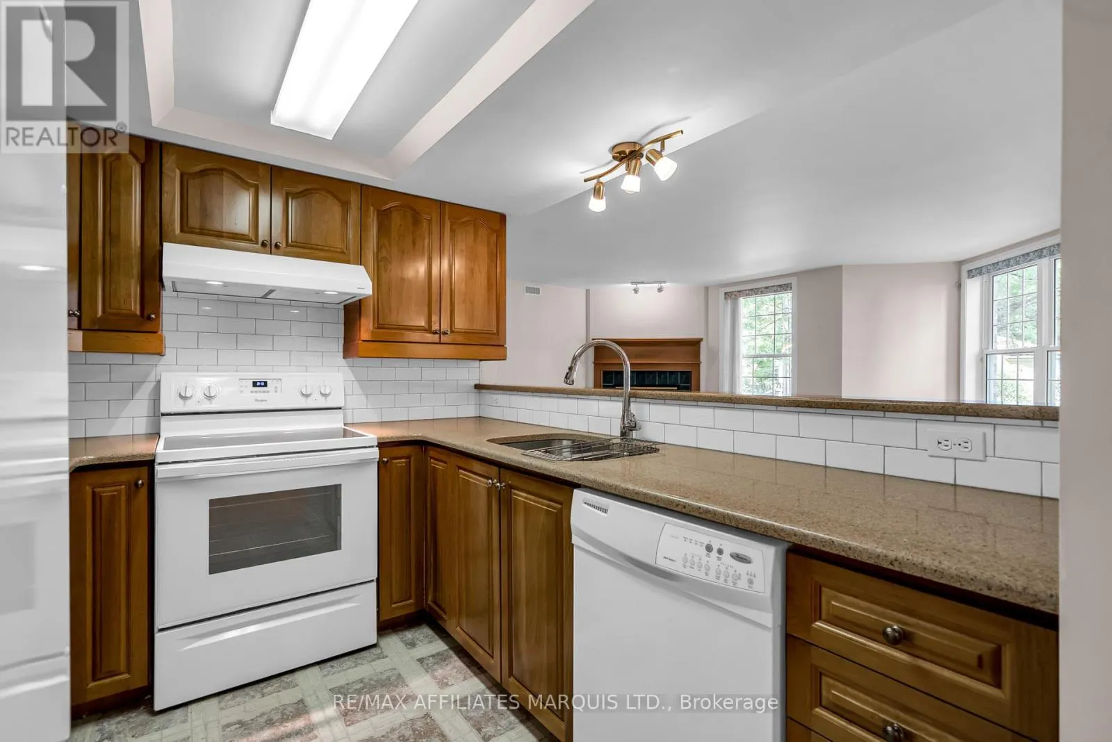 104 - 301 WATER STREET W