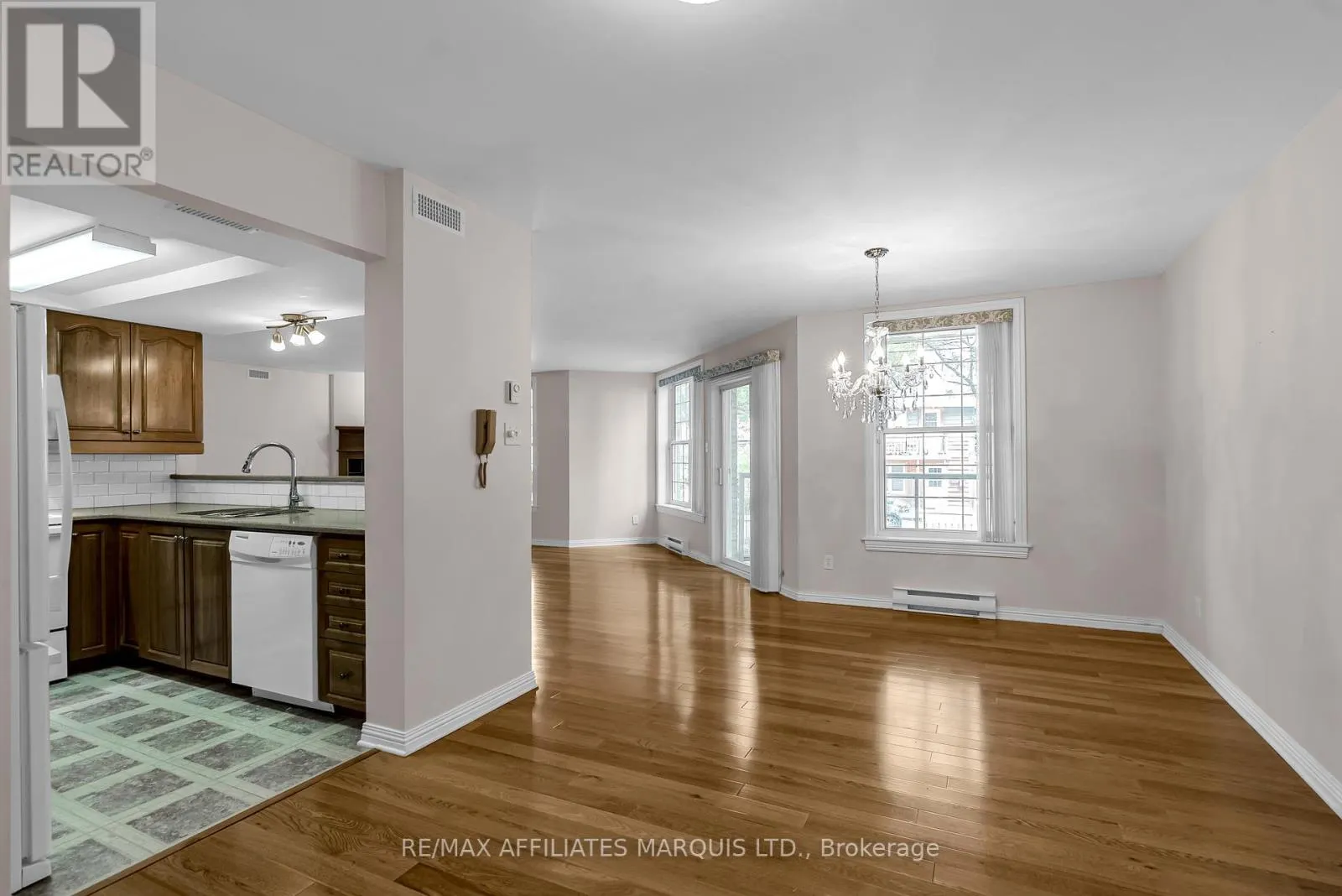104 - 301 WATER STREET W