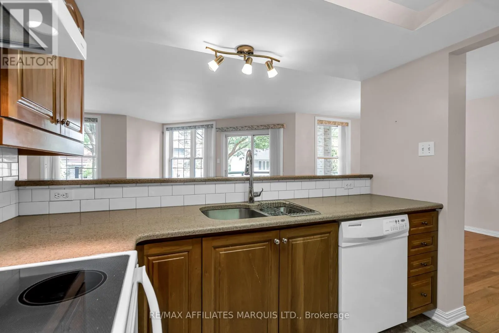 104 - 301 WATER STREET W