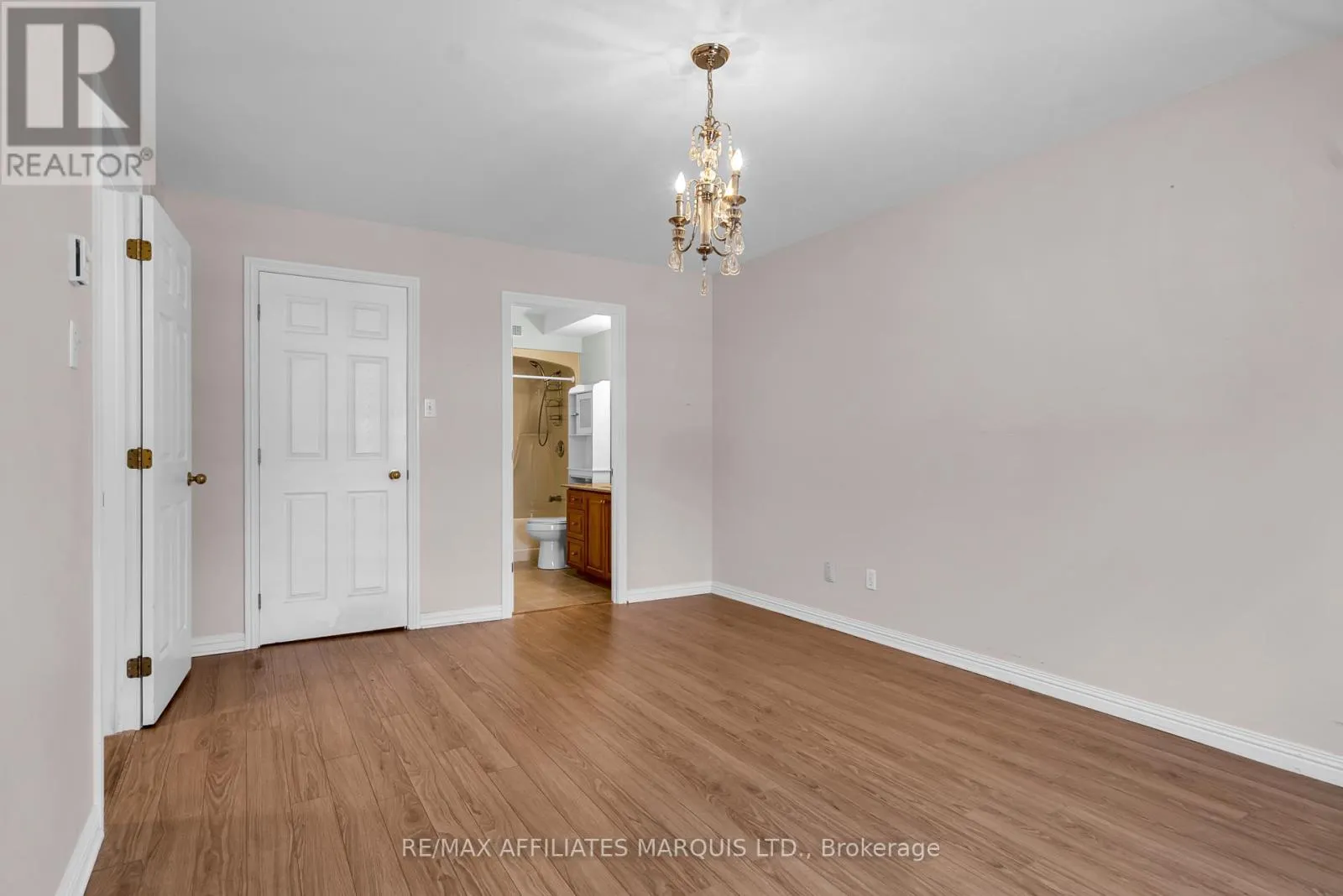 104 - 301 WATER STREET W