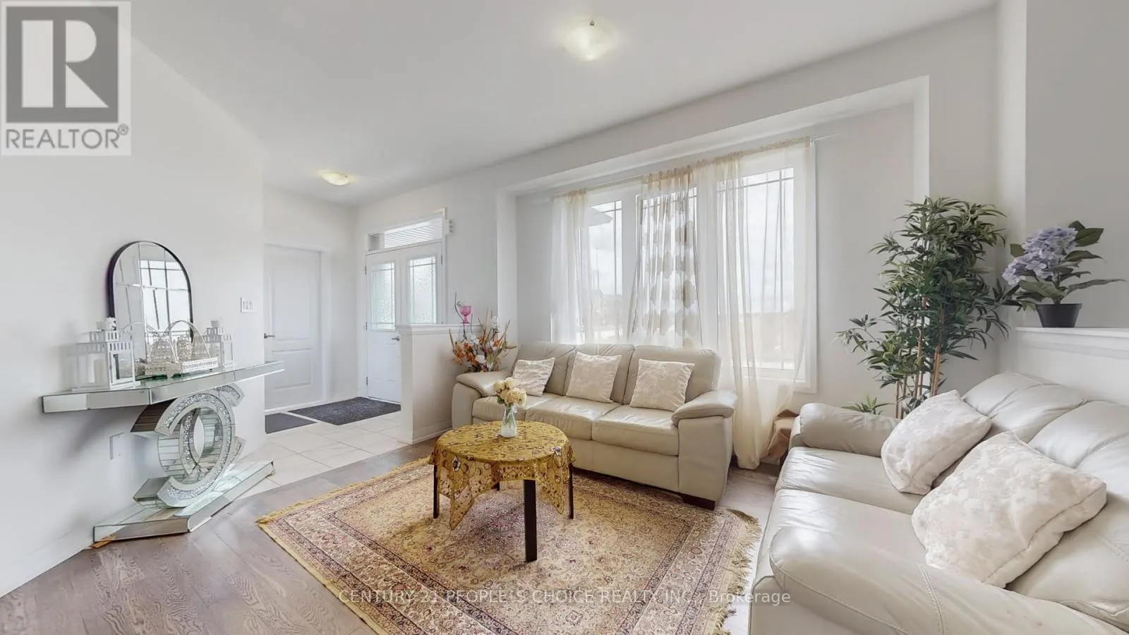 38 STANLEY AVENUE N