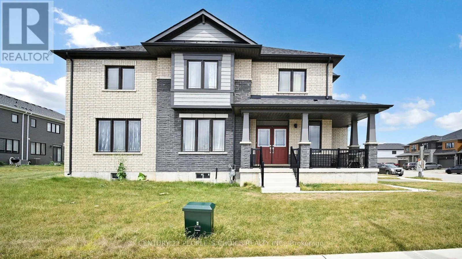 38 STANLEY AVENUE N