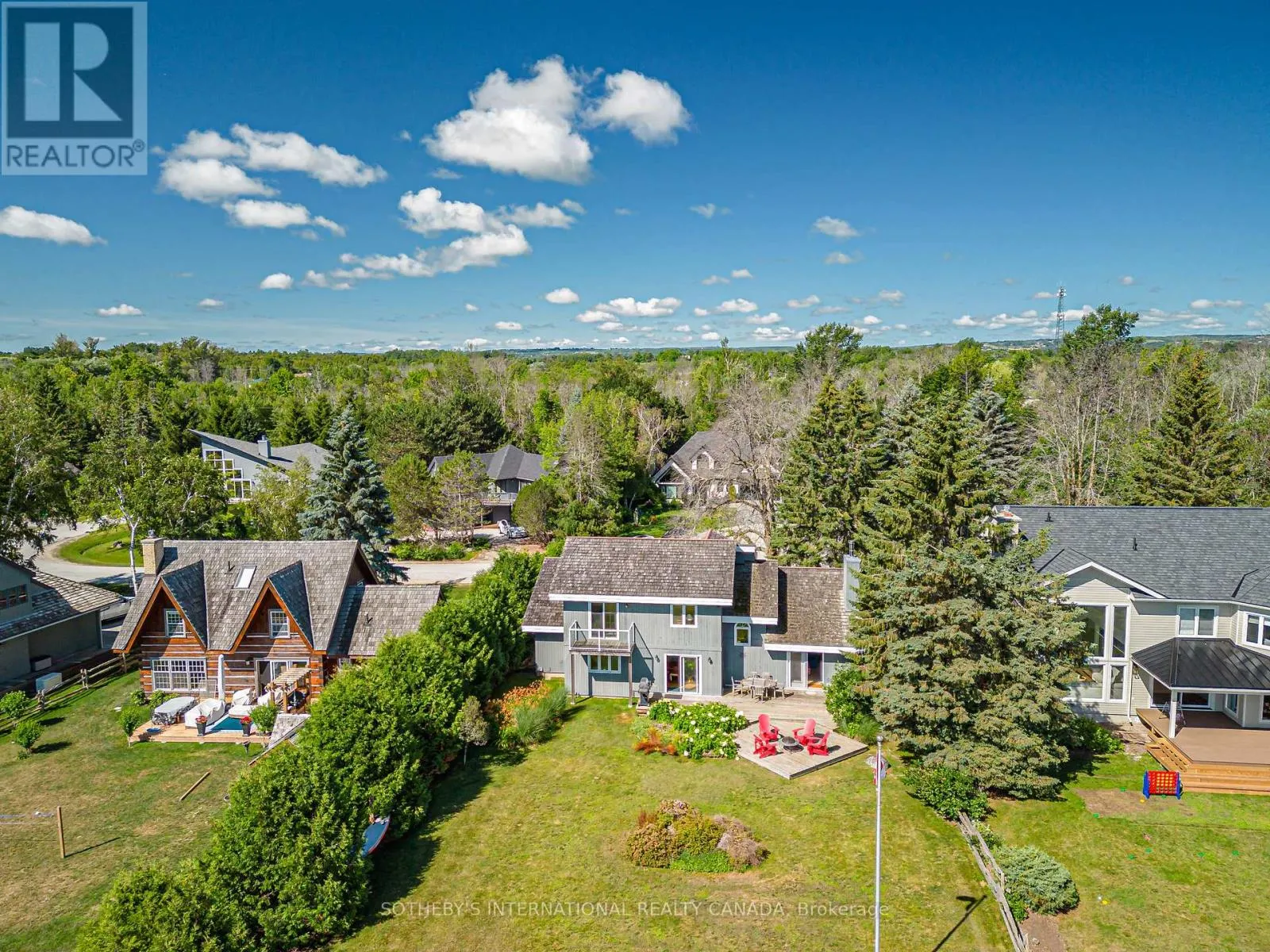 121 FIELDCREST COURT