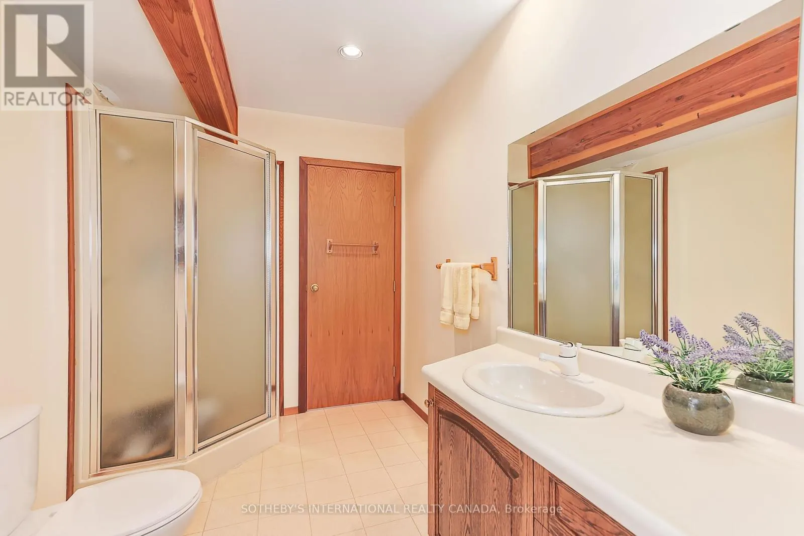 121 FIELDCREST COURT