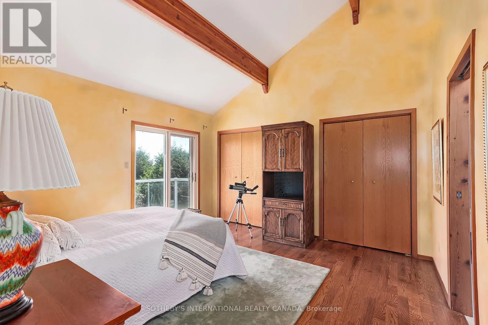 121 FIELDCREST COURT