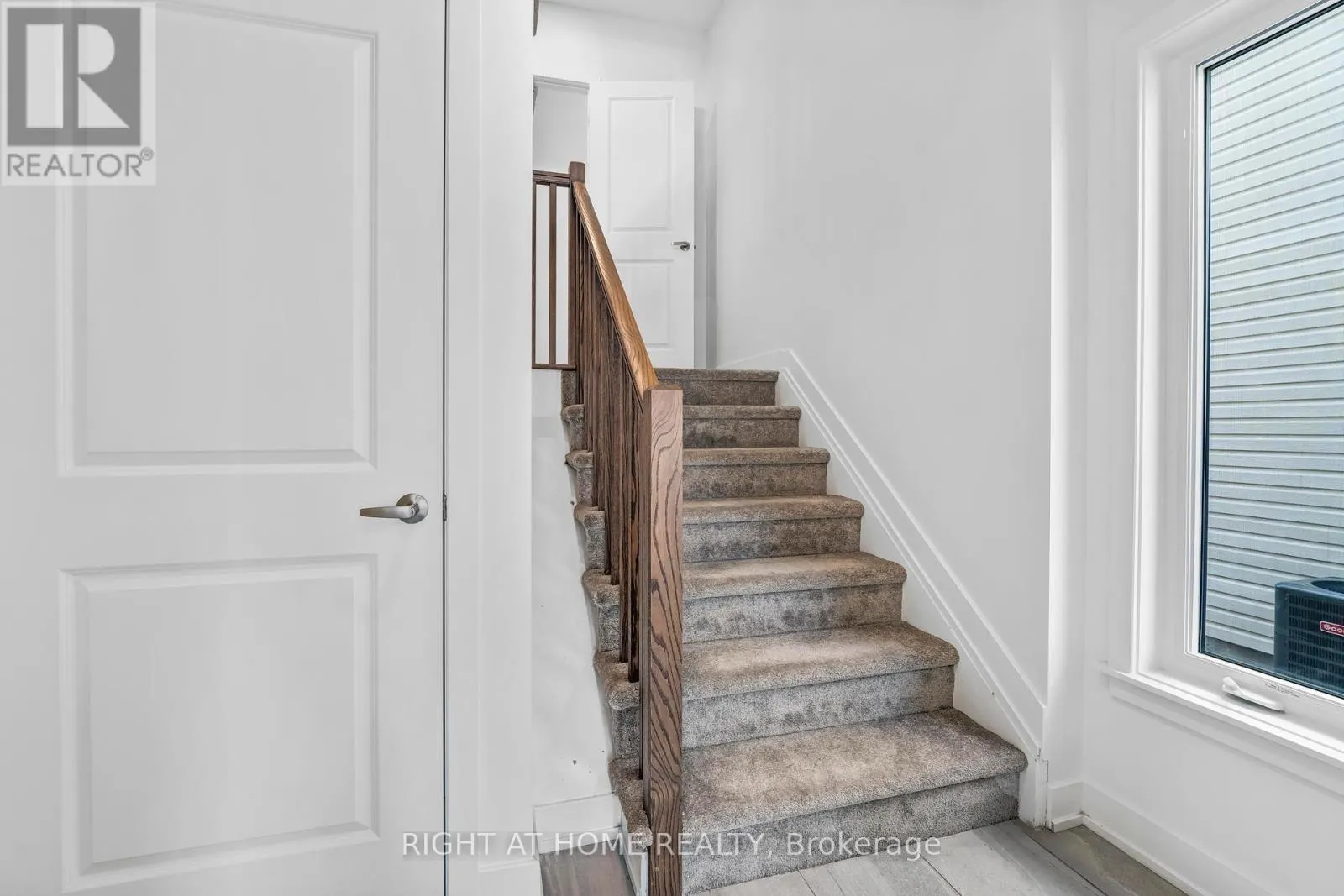 556 TAHOE HEIGHTS