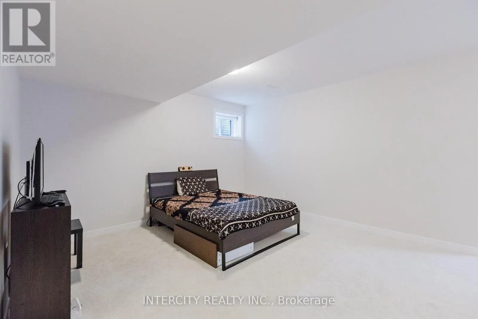 187 CONSERVANCY DRIVE