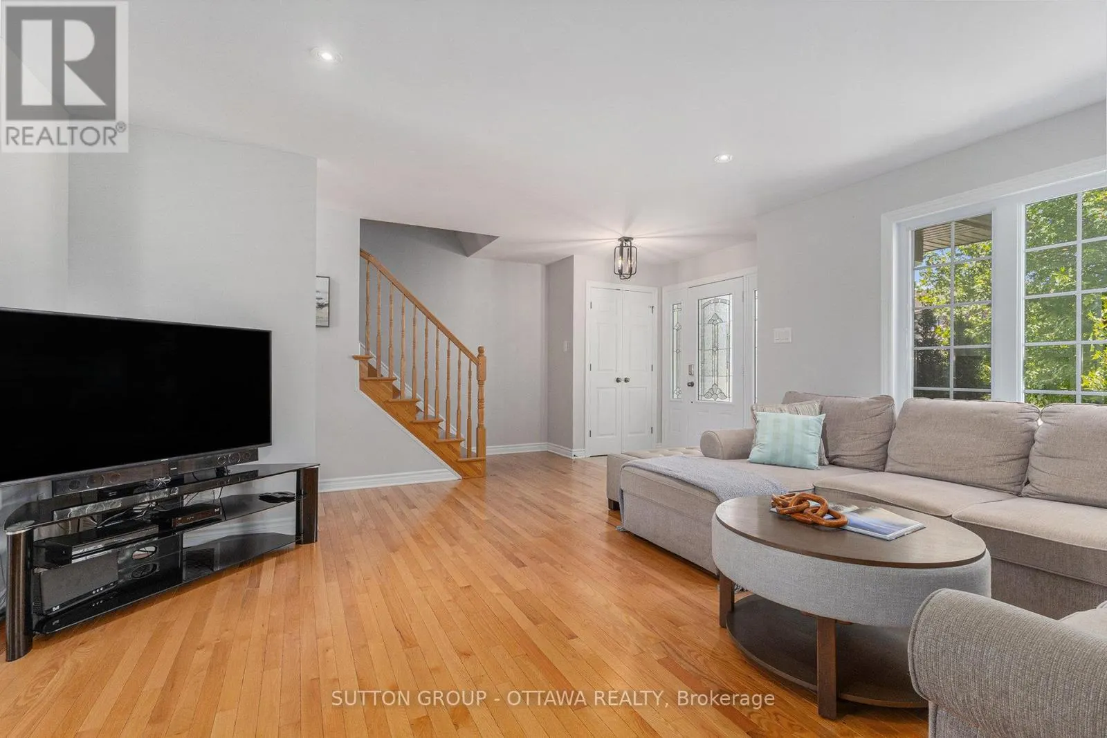 56 HONORE CRESCENT