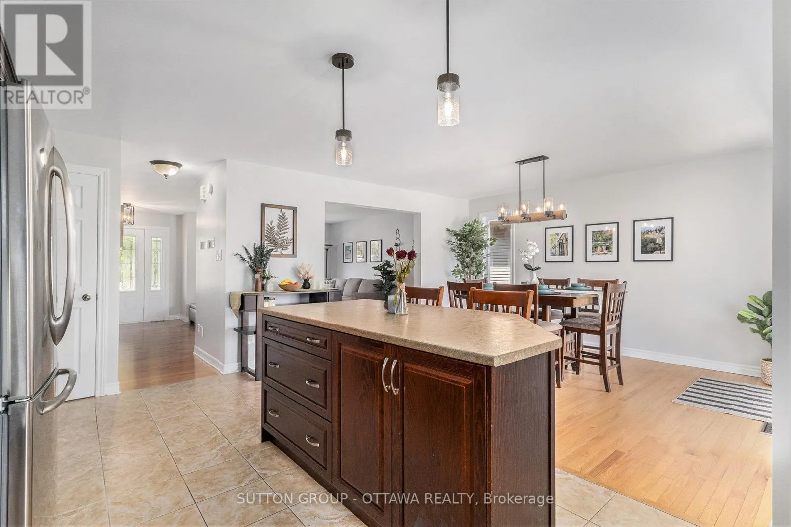 56 HONORE CRESCENT