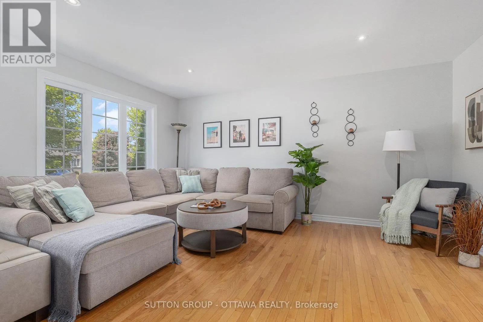 56 HONORE CRESCENT