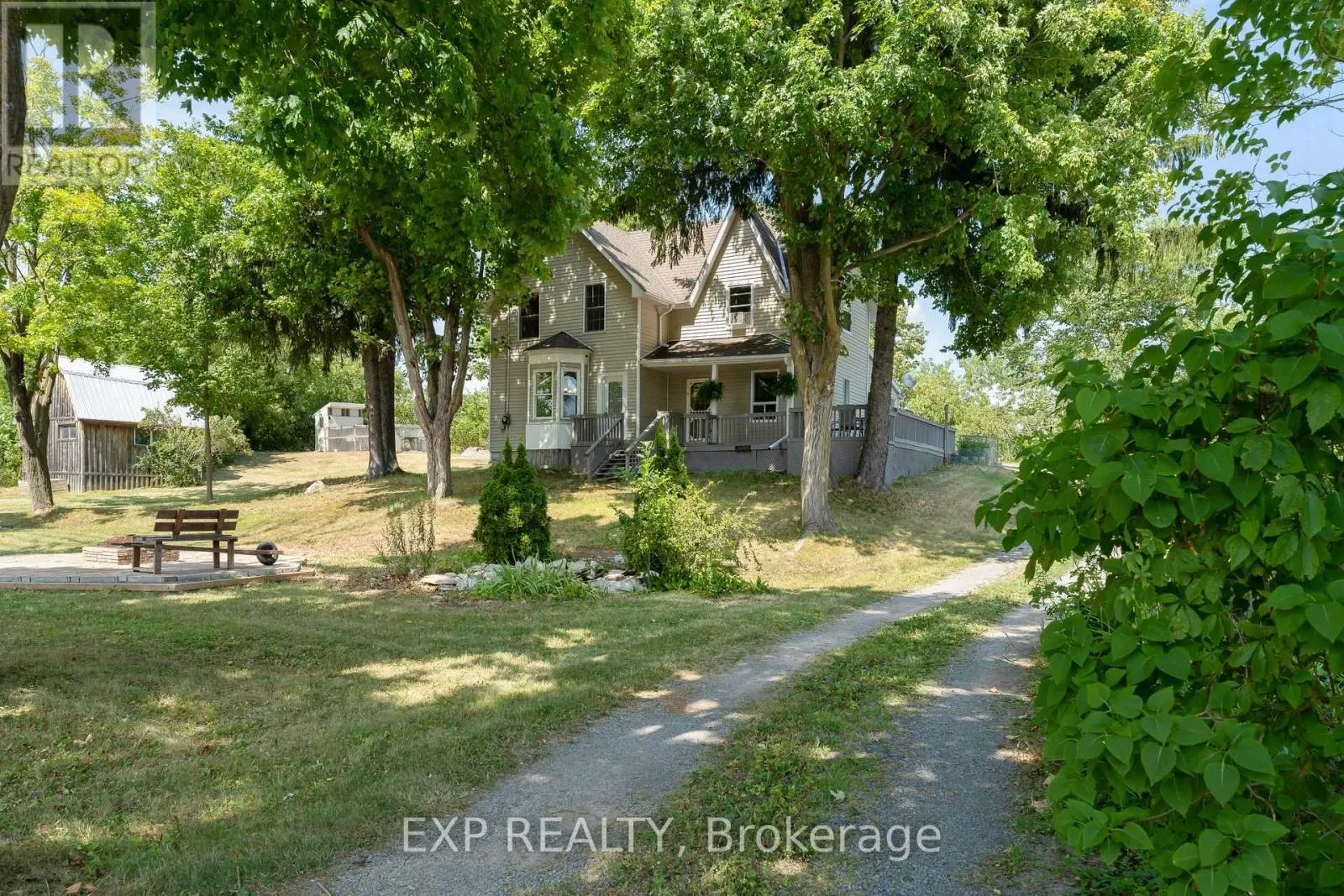 8 PEEL STREET
