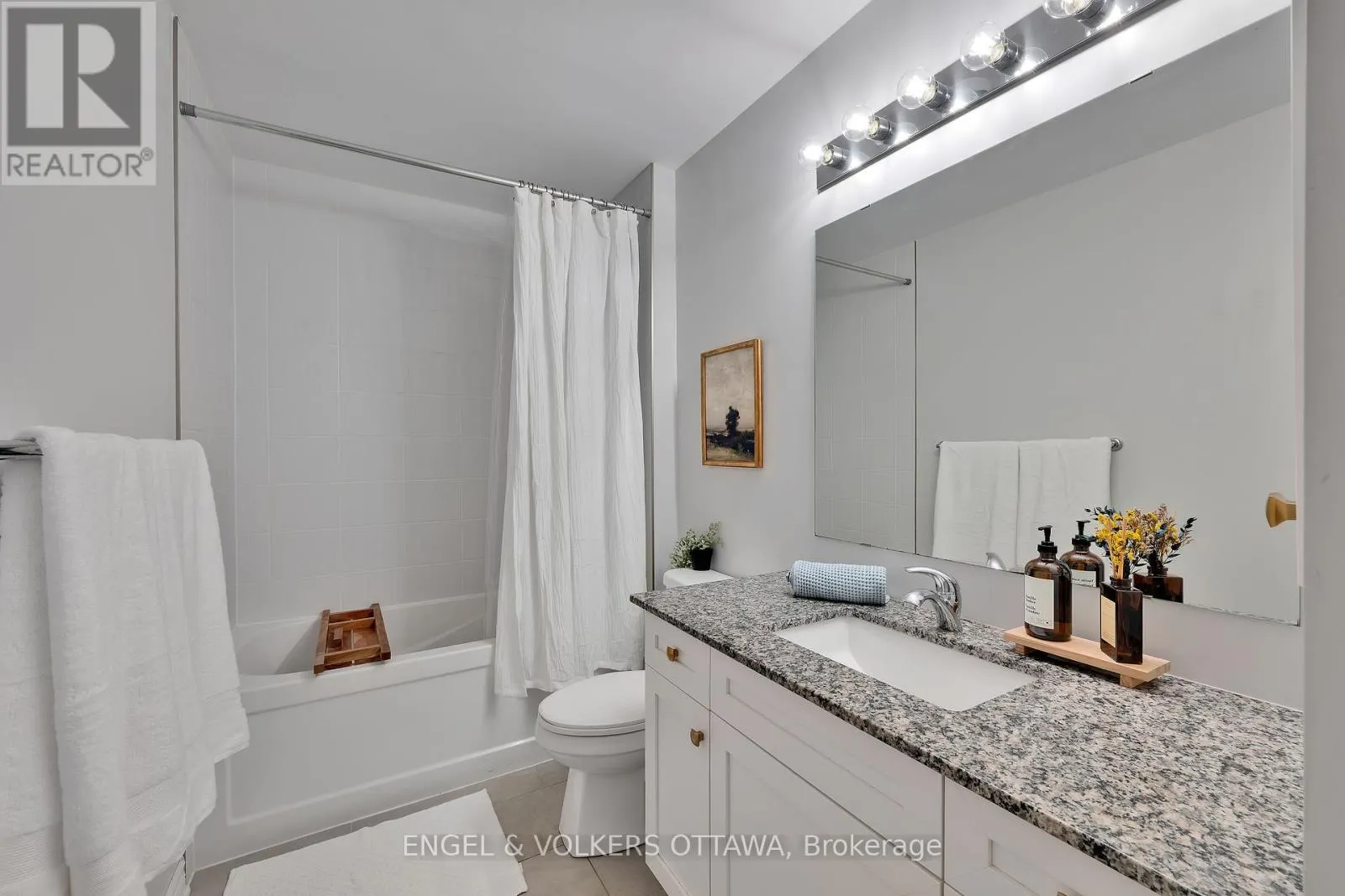 262 PEMBINA PRIVATE